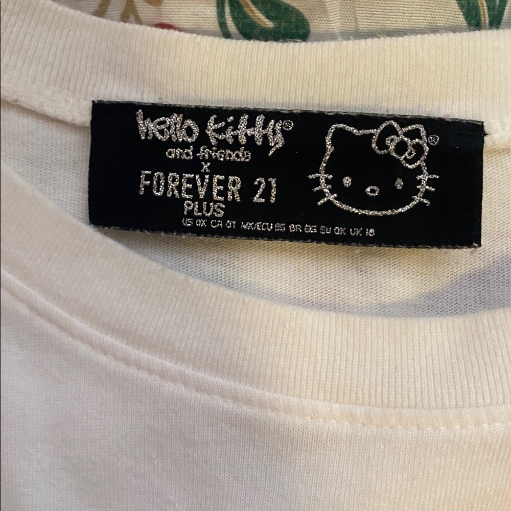 Forever 21 Cream Hello Kitty Tee - Picture 2 of 4